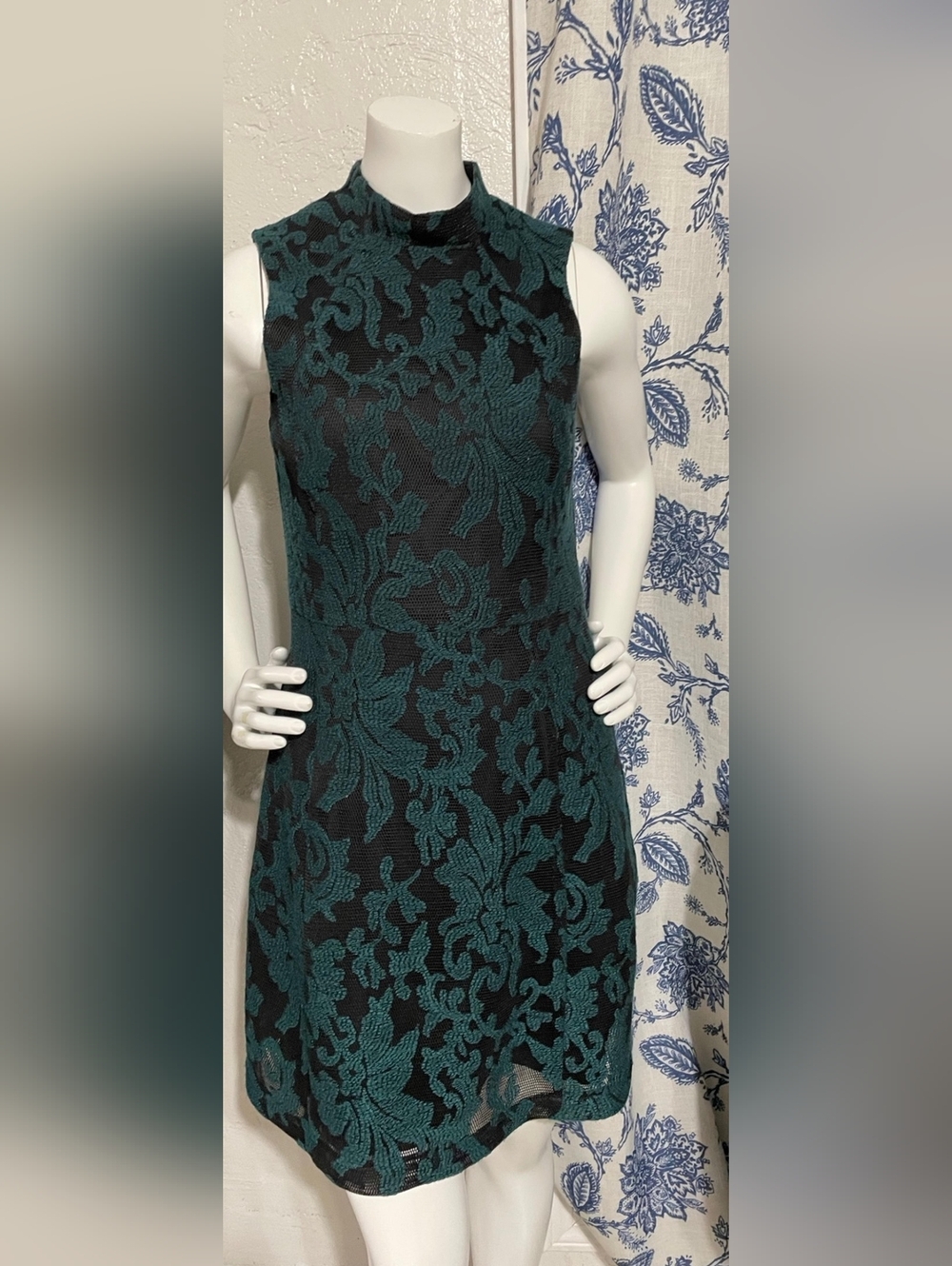 H&M Green Floral Lace Overlay Midi Dress